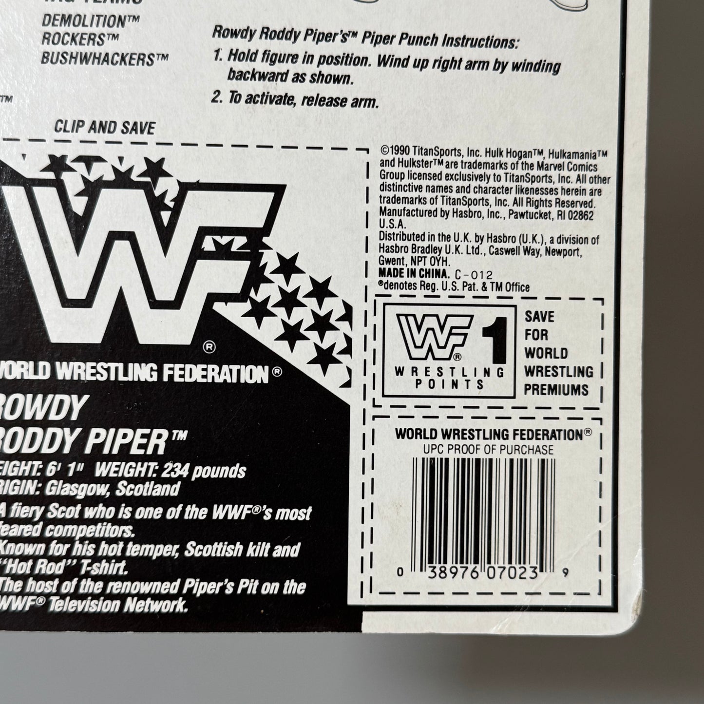 WWF Hasbro Rowdy Roddy Piper (With Collector Card Inside) Series 2 MOC