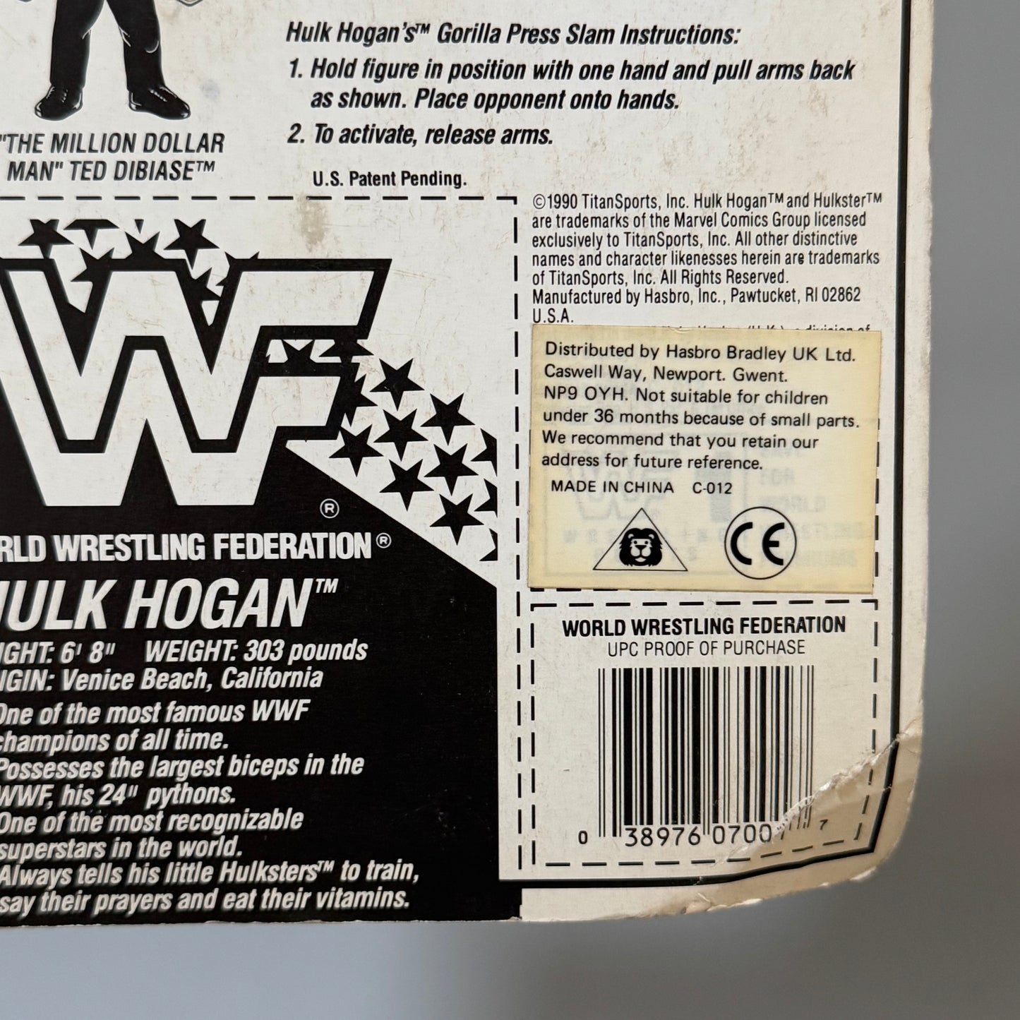 WWF Hasbro Hulk Hogan Series 1 MOC