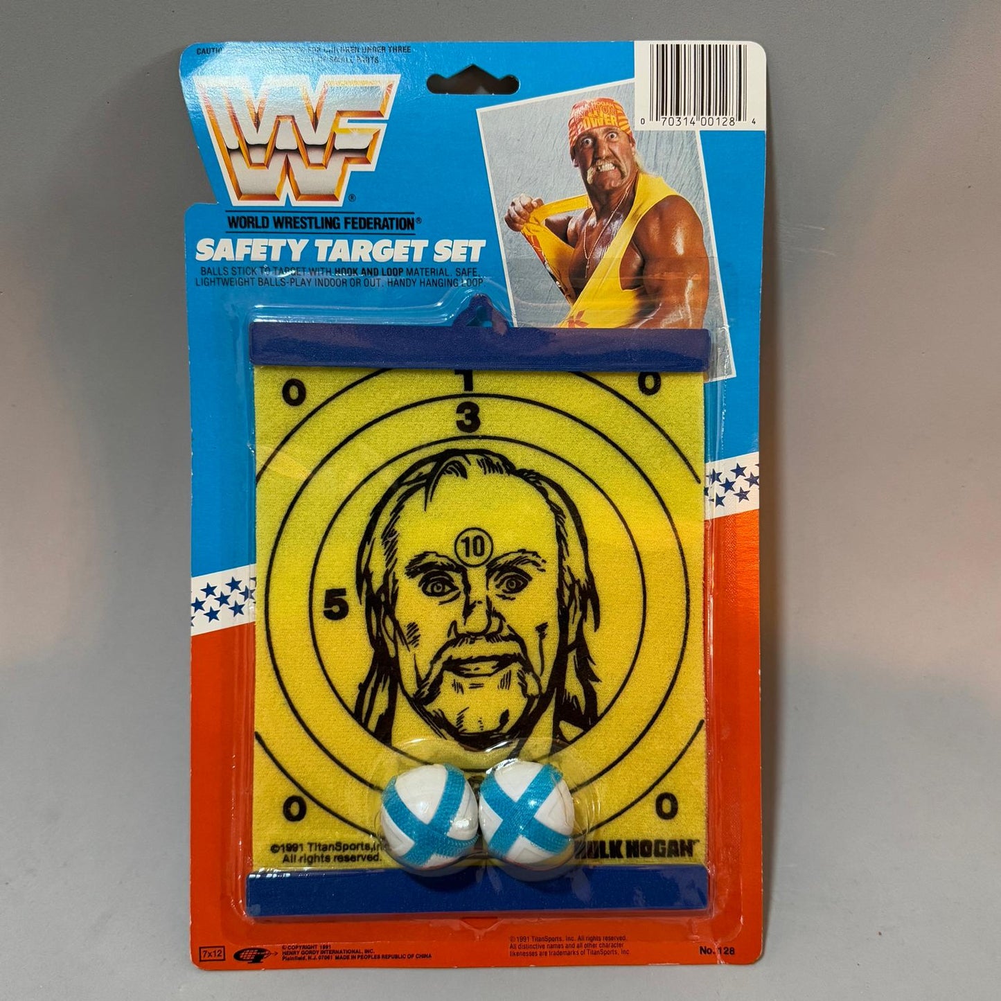 Vintage WWF Hulk Hogan Safety Target Set